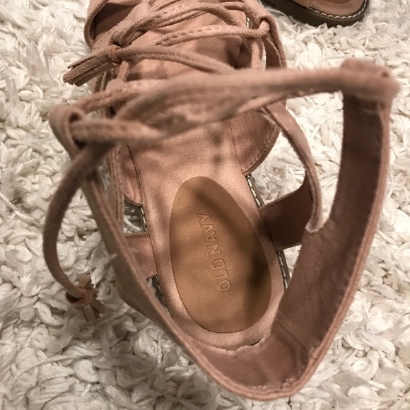 Lace up sandals - Picture 3 of 3